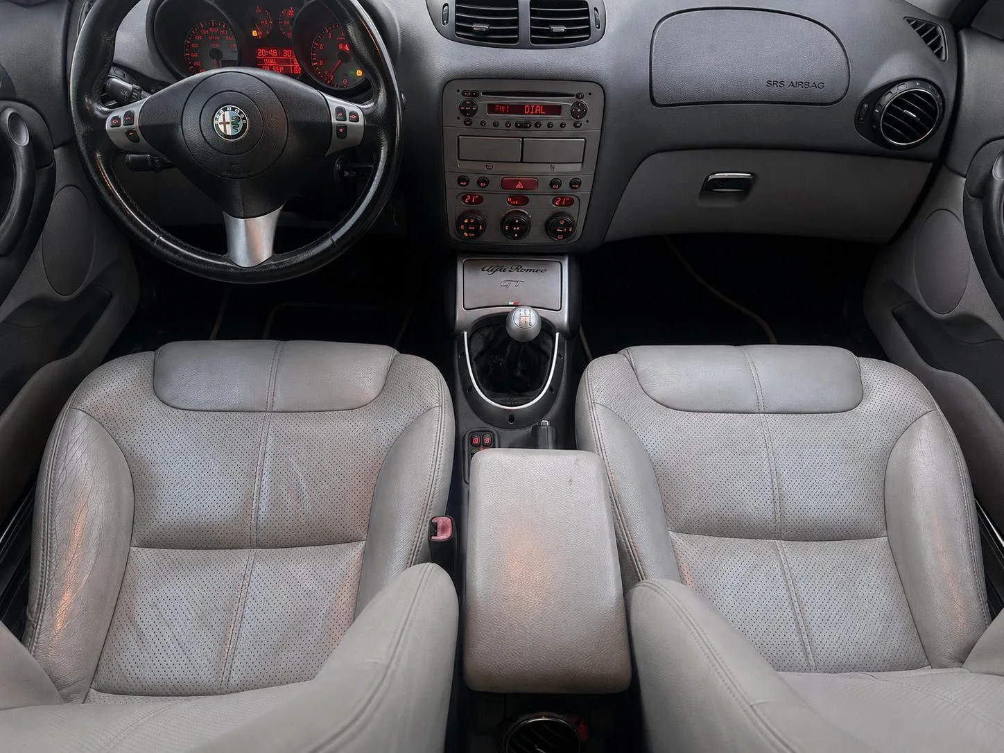 Alfa Romeo GT 2.0 2005 foto 2