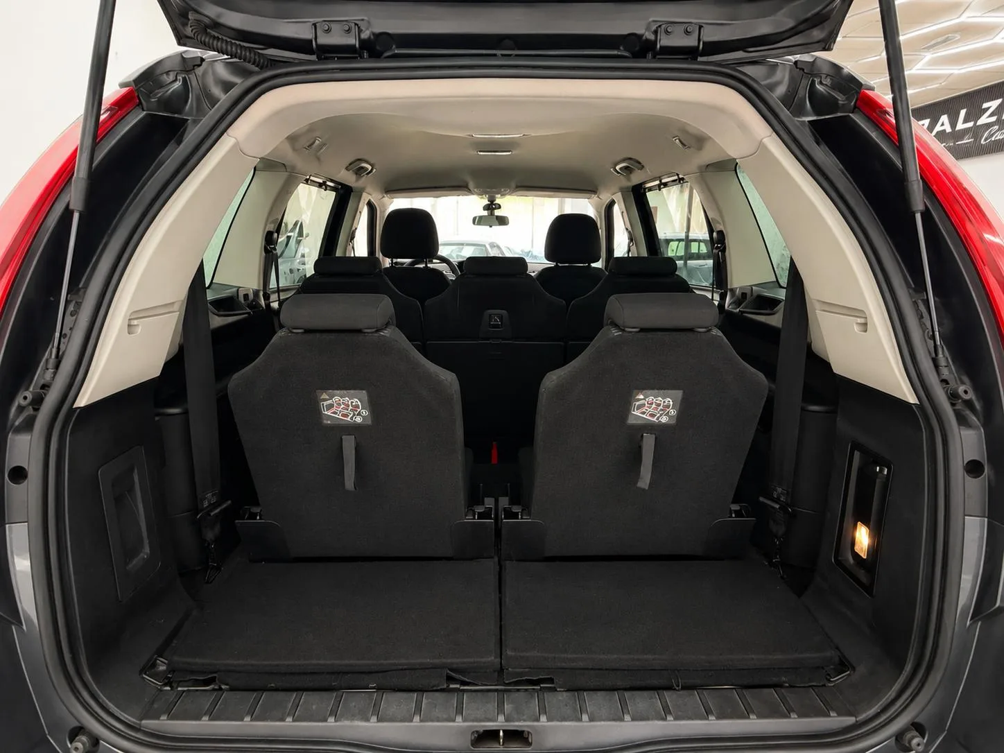 Citroën C4 Grand Picasso 1.6 HDi 7 plazas 2014 foto 8