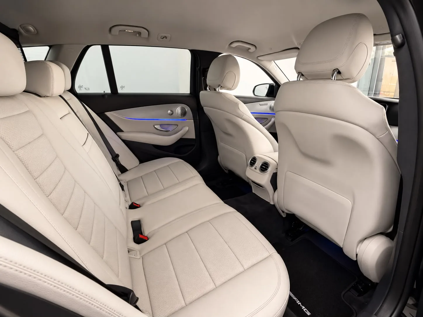 Mercedes-Benz E 200 2021 foto 7